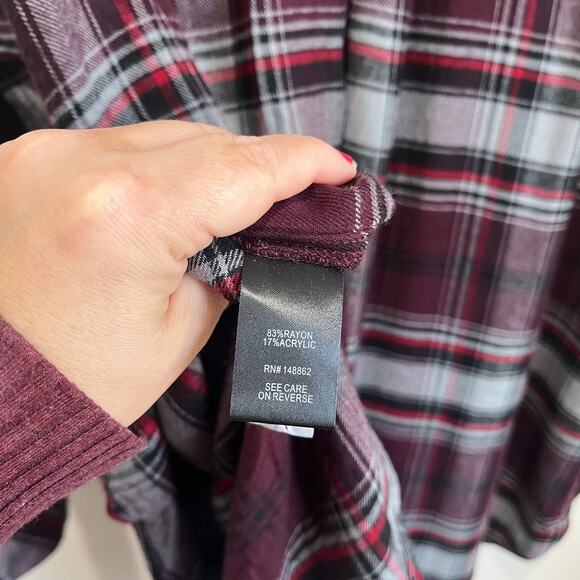 Torrid Lizzie Brushed Burgundy Plaid Long Sleeve Tunic Top 3X NWT - Picture 10 of 11